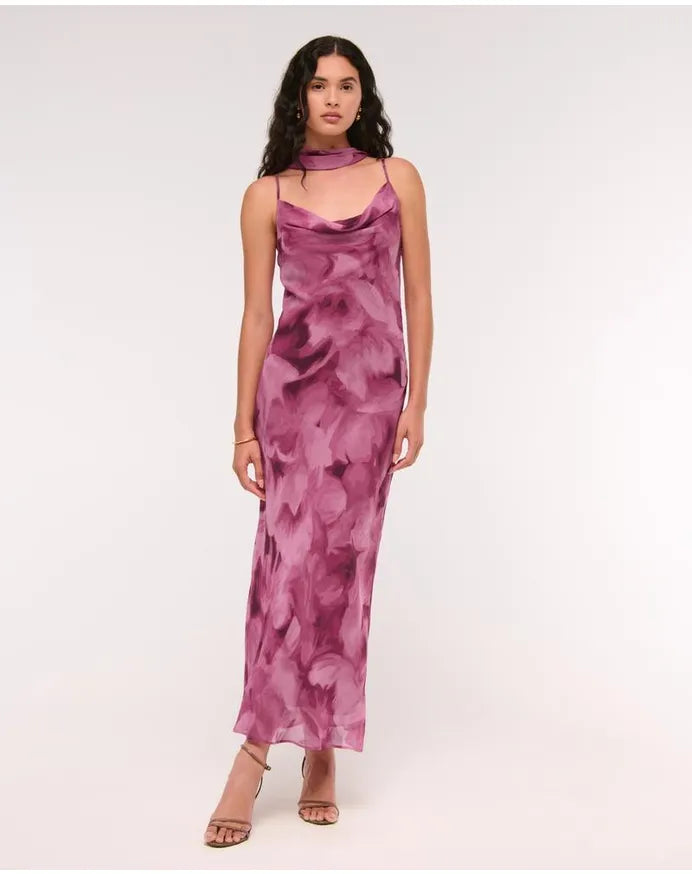 Maxivestido lencero ANF Julia con bufanda